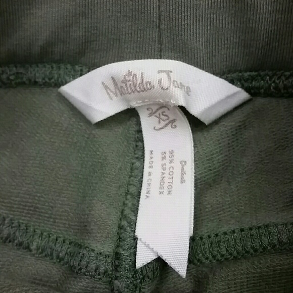 Matilda Jane XS olive leggings - Picture 3 of 4